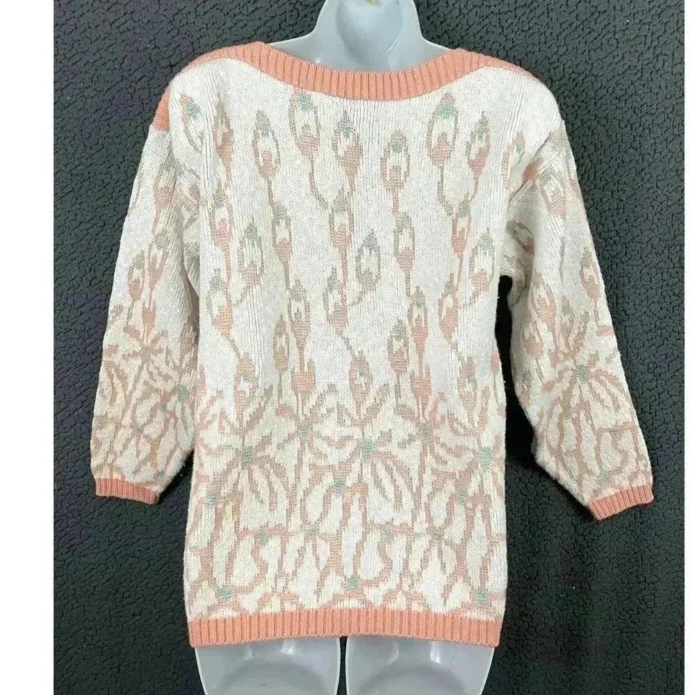 VTG Diane Von Furstenberg White Soft Pink Pullover Knit Sweater SMALL Deadstock - Picture 2 of 9